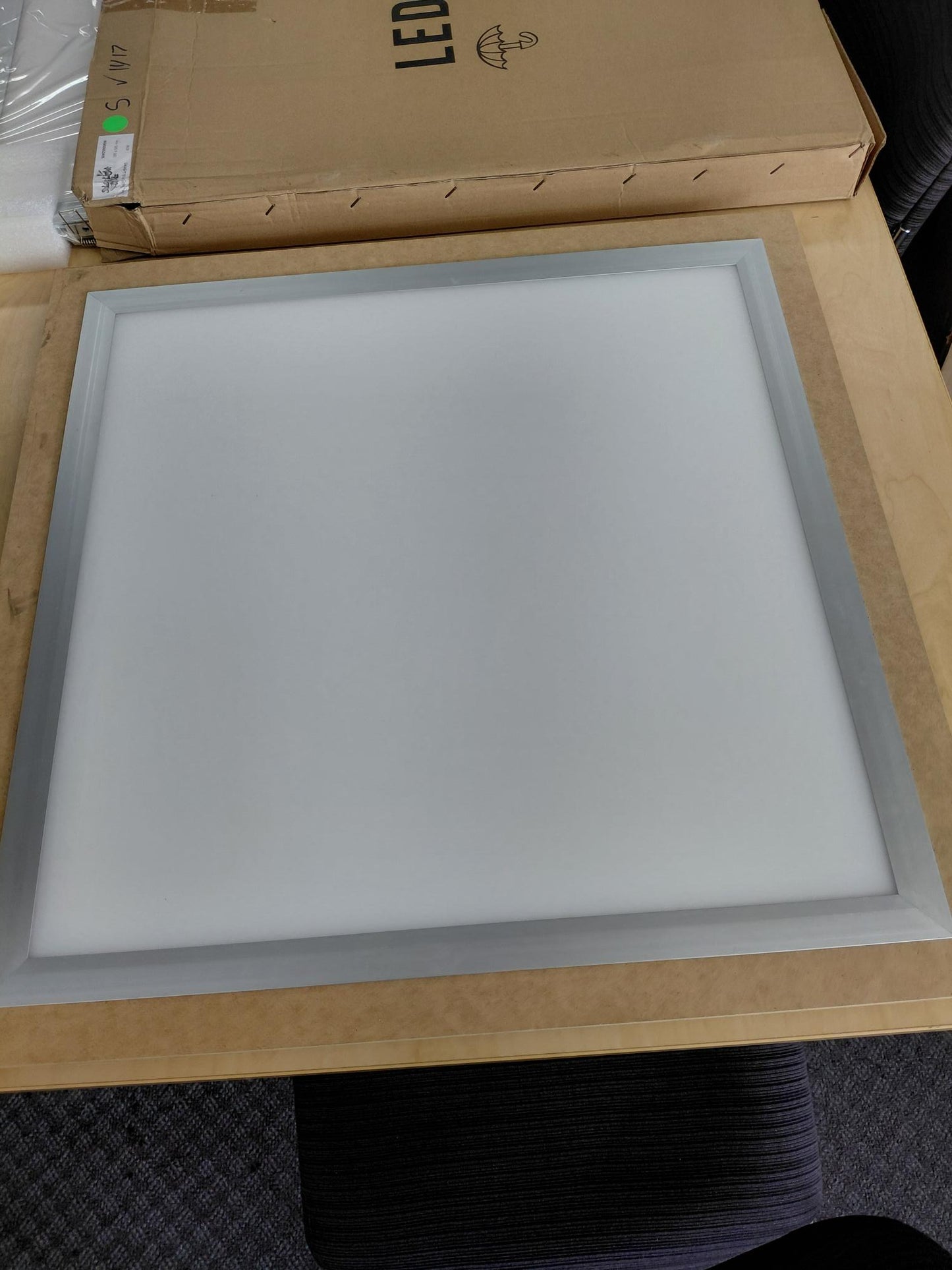 Solar Light Whiz 40w 600x600 Solar LED Skylights