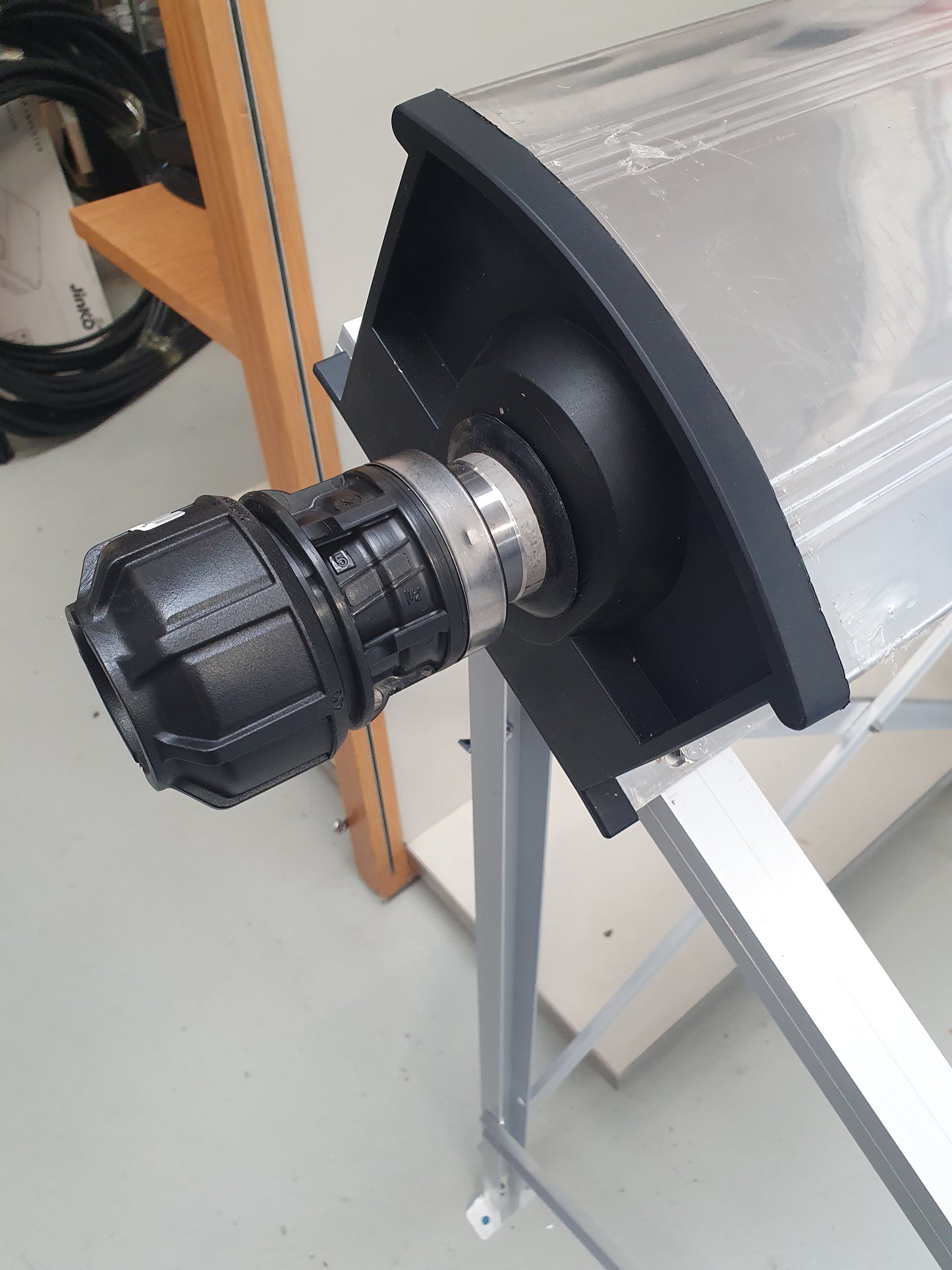 End connection of solar heater for spa