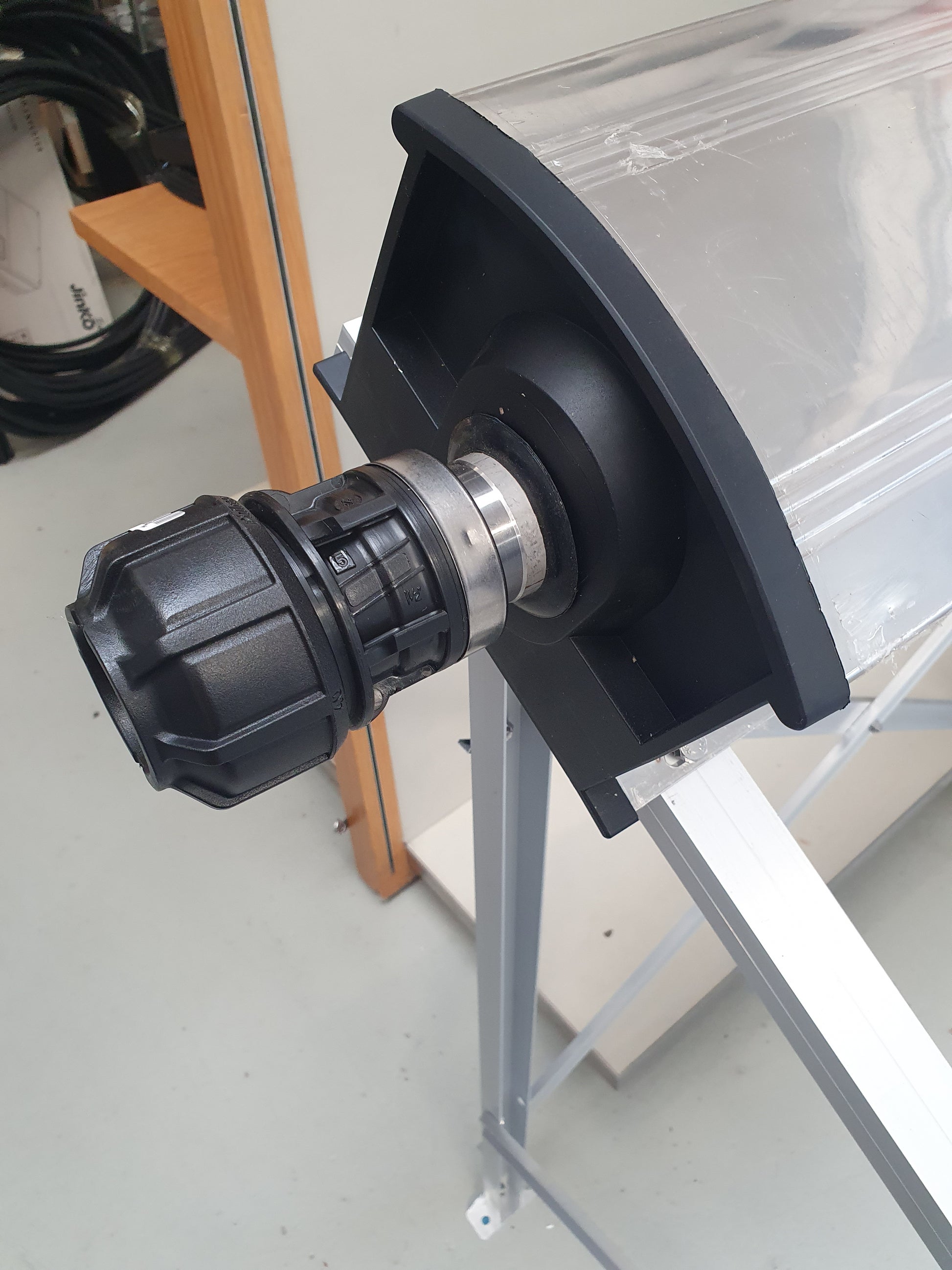 End connection of solar heater for spa